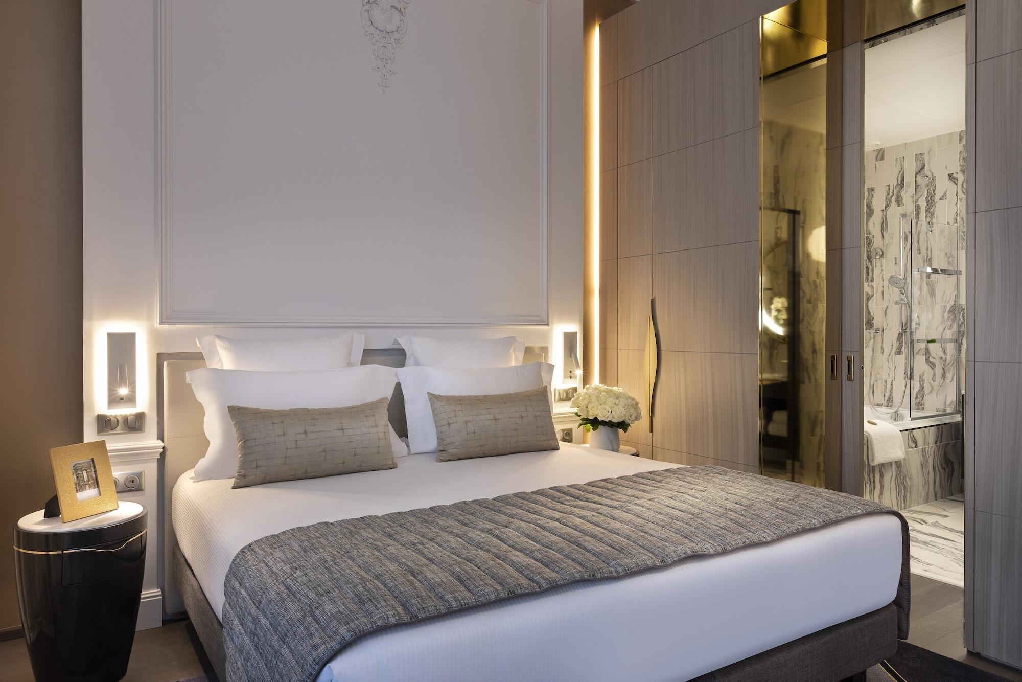 La Clef Champs-Elysees Paris By The Crest Collection Eksteriør billede A room at the hotel
